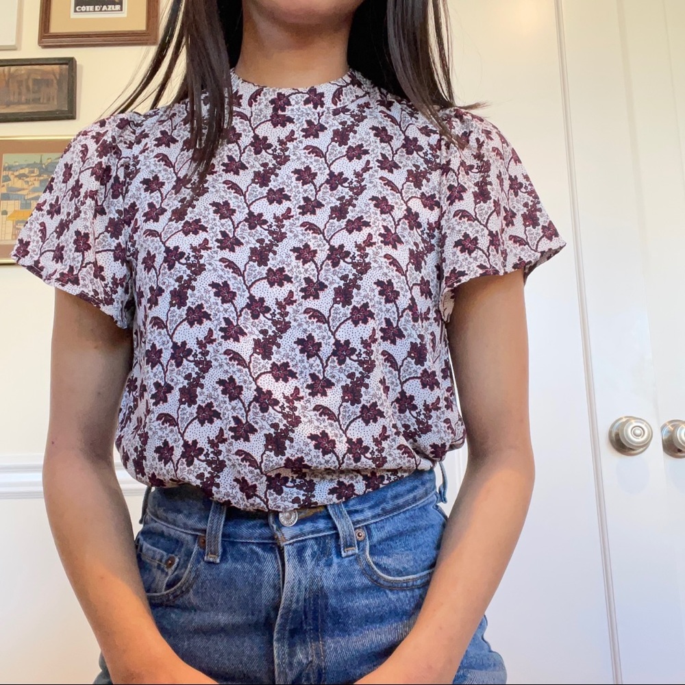 Flutter Sleeve High Neck Top